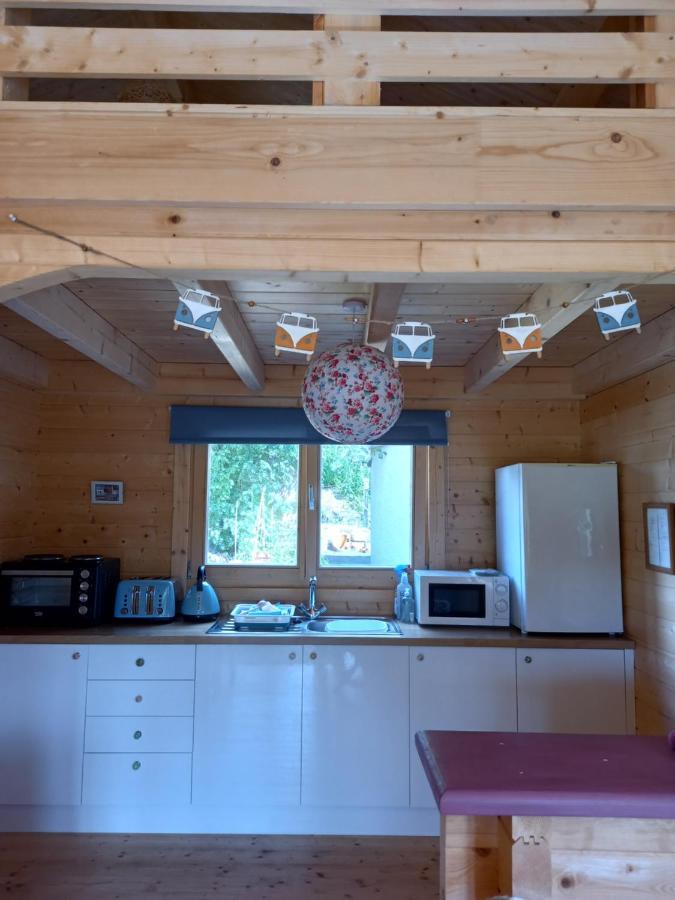 Springbank Cabin Insch Exterior photo